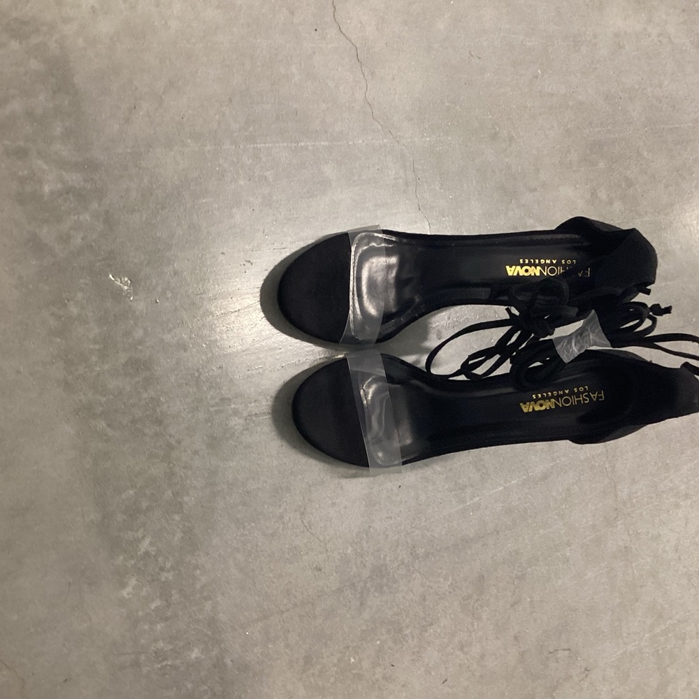 Fashion nova heels